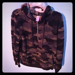 FUZZY CAMO HOODIE
